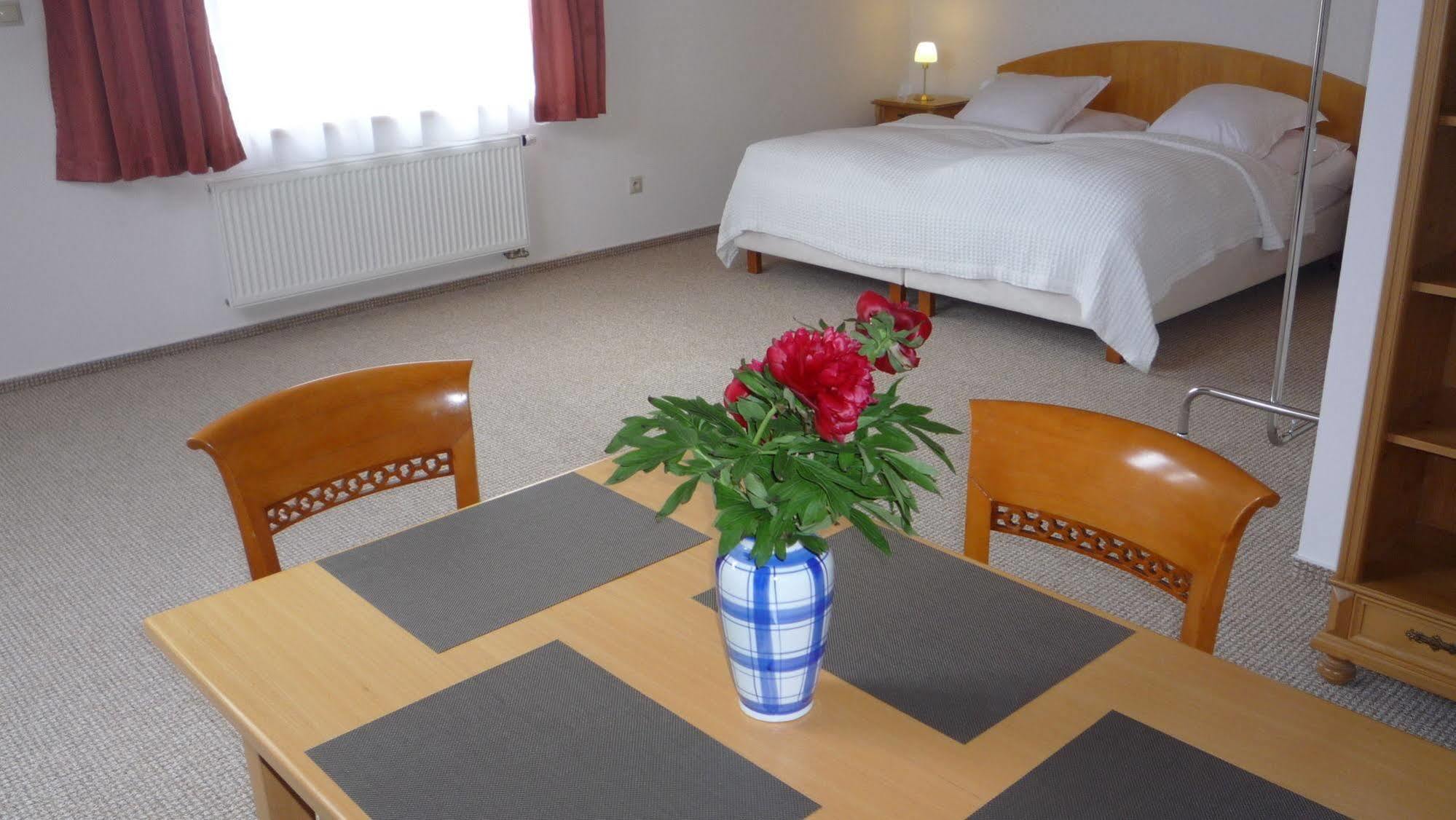 Apartmány Gráf Chýně Kültér fotó