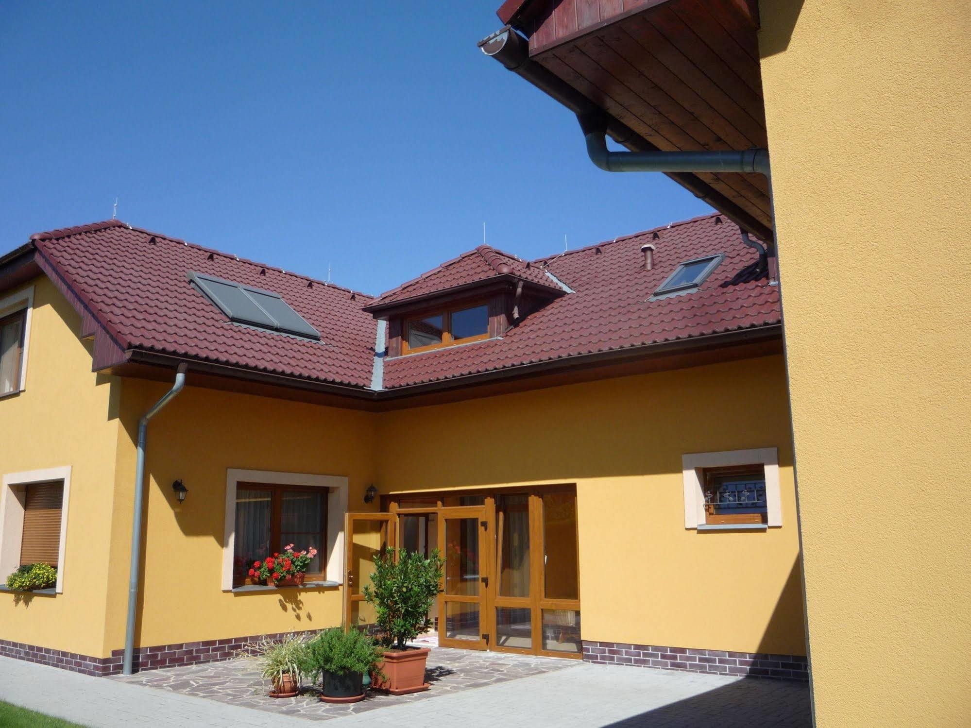 Apartmány Gráf Chýně Kültér fotó