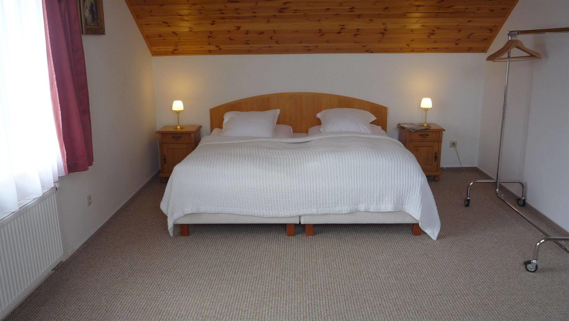Apartmány Gráf Chýně Kültér fotó